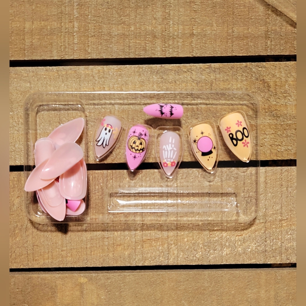 Boutique Press On Halloween Nails